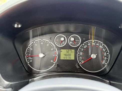 Used 2010 Ford Transit Connect XL image 11