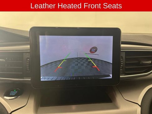 Used 2021 Ford Explorer XLT w/ Equipment Group 202A AWD/4WD image 4
