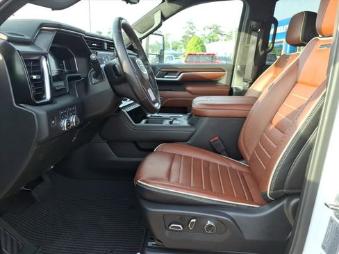 Used 2024 GMC Sierra 2500 Denali Ultimate AWD/4WD image 20