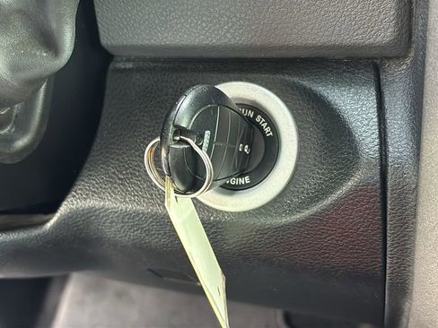 Used 2013 RAM 1500 Express AWD/4WD image 11