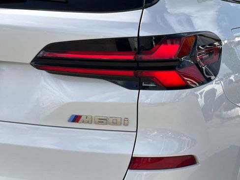 Used 2025 BMW X5 M60i AWD/4WD image 30