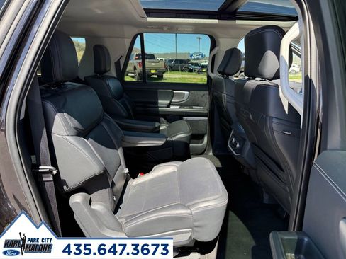 Used 2025 Ford Expedition Max Platinum AWD/4WD image 38