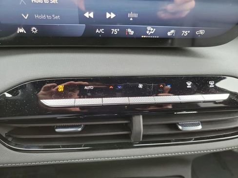 New 2026 Buick Enclave Sport Touring w/ Power Package image 19