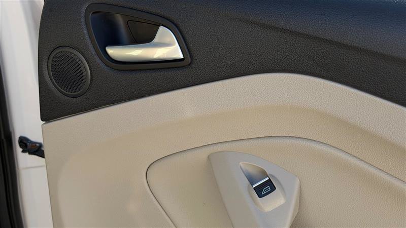 Used 2017 Ford Escape Titanium AWD/4WD image 40
