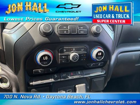 Used 2022 Chevrolet Silverado 1500 LT Trail Boss w/ Bed Protection Package AWD/4WD image 28