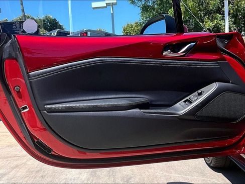 Used 2023 MAZDA MX-5 Miata Grand Touring w/ Weather Package RWD image 24