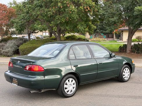 Used 2002 Toyota Corolla LE image 4