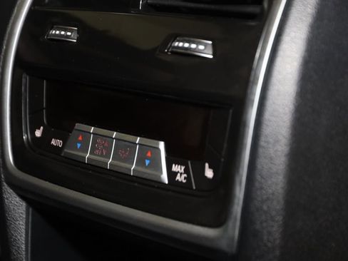 Used 2022 BMW X6 M w/ Competition Package AWD/4WD image 19