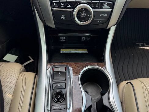 Used 2018 Acura TLX V6 w/ Advance Package FWD image 17