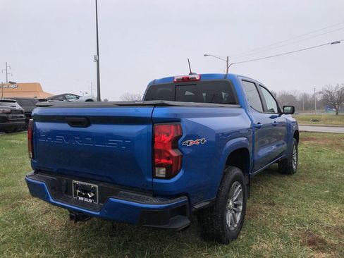 Used 2023 Chevrolet Colorado LT w/ LT Convenience Package II image 5