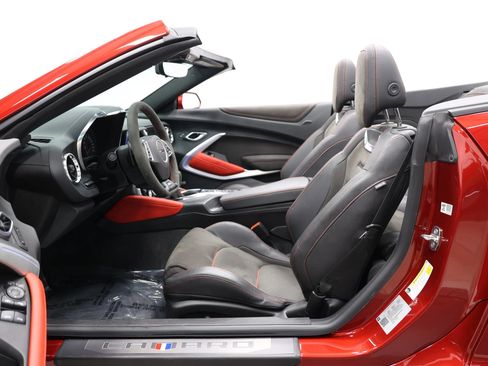 Used 2023 Chevrolet Camaro ZL1 RWD image 16
