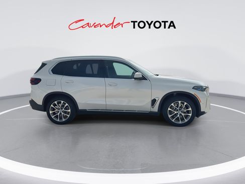 Used 2026 BMW X5 sDrive40i RWD image 9