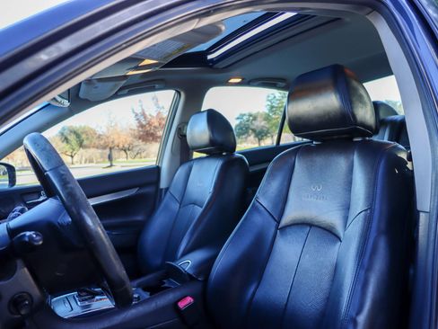 Used 2013 INFINITI G37 Journey w/ Premium Pkg image 15