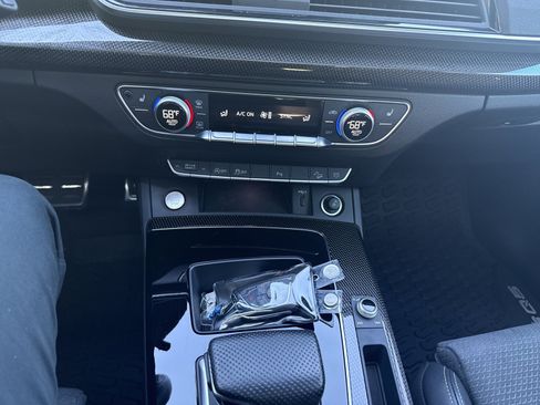 Used 2022 Audi SQ5 Premium AWD/4WD image 31