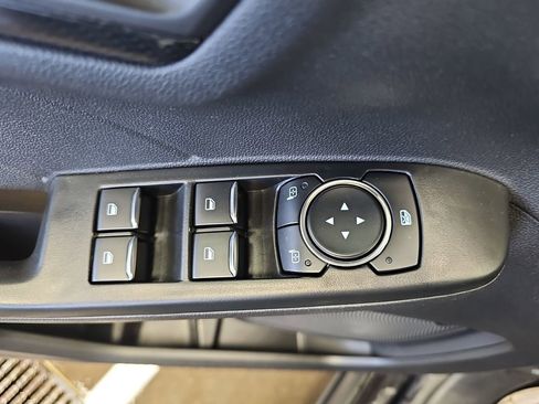 Used 2025 Ford Escape ST-Line image 26