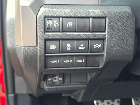 Used 2024 Toyota Tacoma TRD Sport w/ TRD Sport Premium Package AWD/4WD image 25