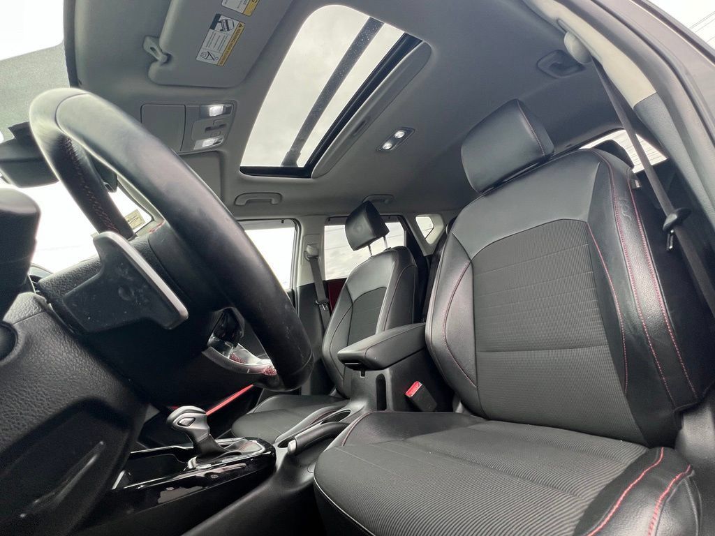 Used 2021 Kia Soul Turbo FWD image 14