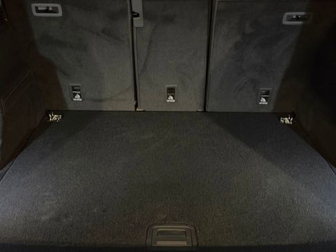 Certified 2025 Audi Q5 Premium w/ Convenience Package image 23