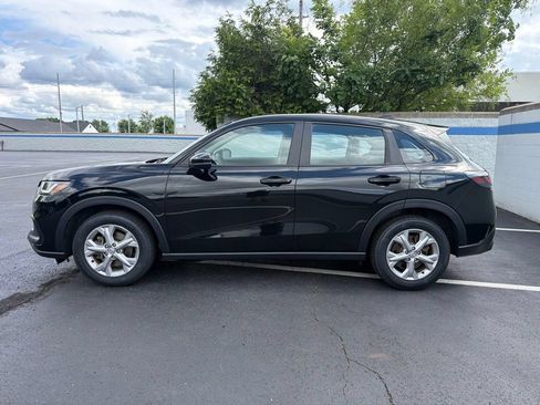Certified 2024 Honda HR-V LX image 2