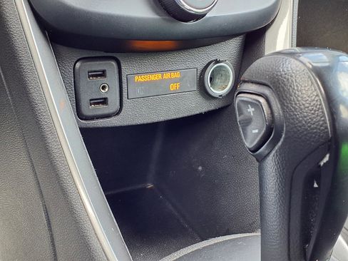 Used 2019 Chevrolet Trax LS w/ Tint and Cruise Package image 12