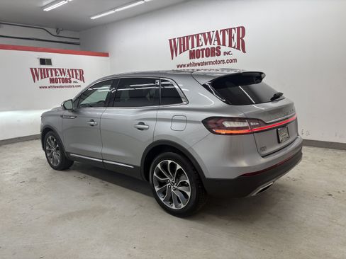 Used 2021 Lincoln Nautilus Reserve w/ Equipment Group 201A FWD image 2