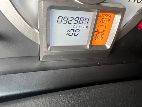 Used 2010 Honda Pilot EX-L image 3