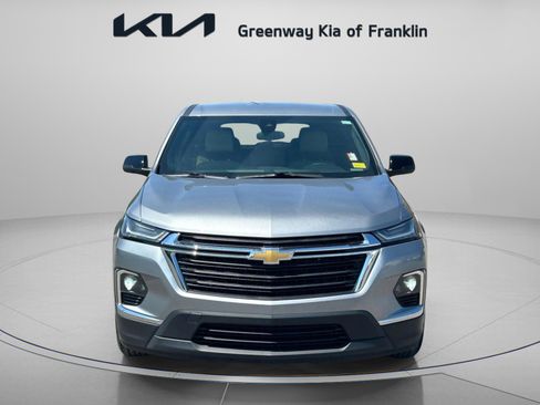 Used 2023 Chevrolet Traverse LS FWD image 3