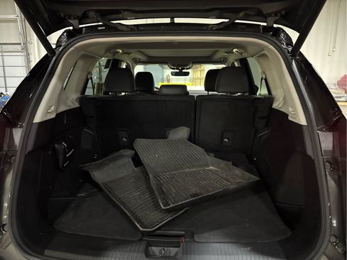 Used 2023 Nissan Rogue SV w/ SV Premium B Package AWD/4WD image 7