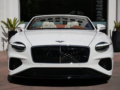 New 2026 Bentley Continental GTC image 10