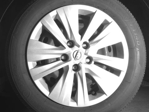 Used 2025 Nissan Sentra S FWD image 14