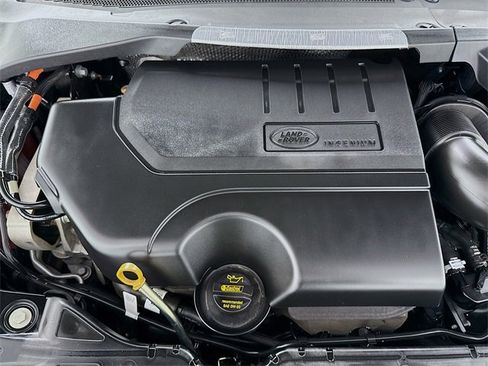 Certified 2026 Land Rover Range Rover Evoque S image 32