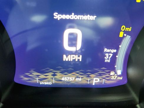 Used 2023 Jeep Wrangler Unlimited Sahara w/ Cold Weather Group image 30