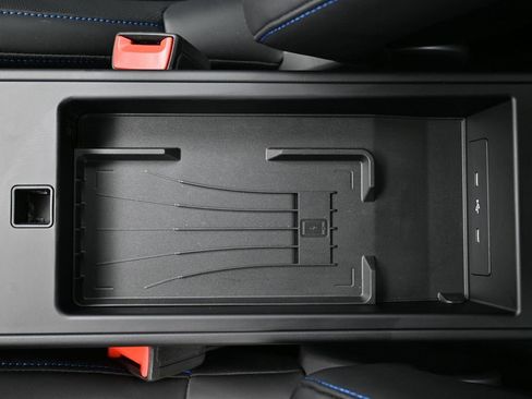 Used 2025 Porsche 911 Carrera S image 25