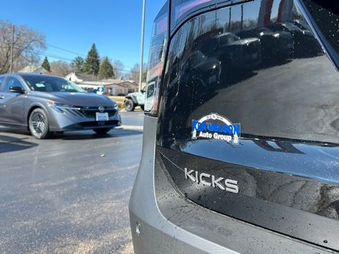 New 2026 Nissan Kicks SV w/ SV Premium Package image 5