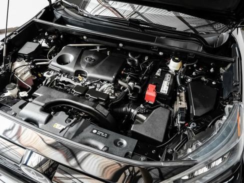 Used 2021 Toyota RAV4 LE image 50