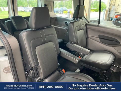 Used 2023 Ford Transit Connect XL FWD image 36