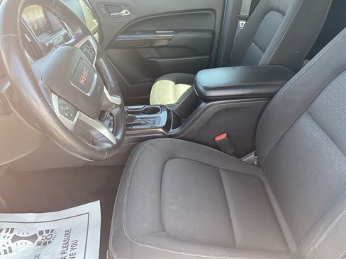 Used 2017 GMC Canyon SLE w/ SLE Convenience Package AWD/4WD image 9