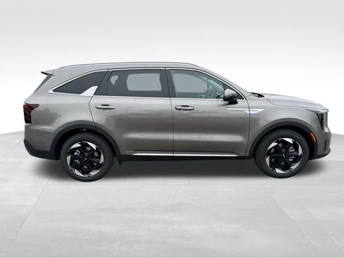 New 2026 Kia Sorento EX FWD image 8