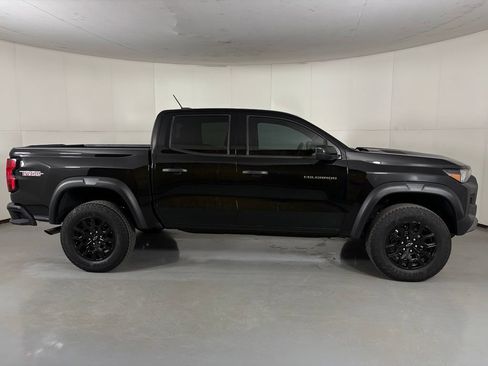 Certified 2024 Chevrolet Colorado Trail Boss w/ Advanced Trailering Package AWD/4WD image 11