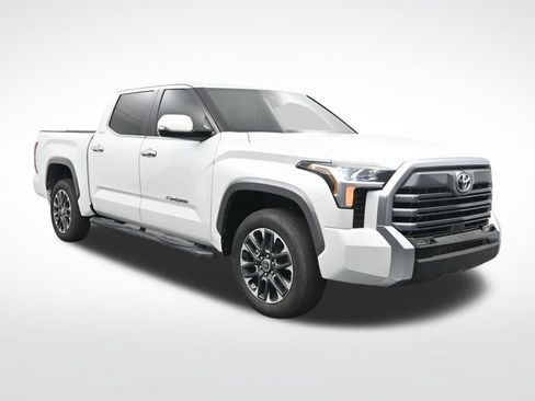 Used 2024 Toyota Tundra Limited AWD/4WD image 3