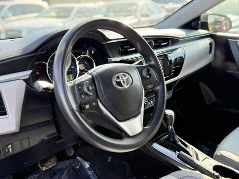 Used 2016 Toyota Corolla LE FWD image 20