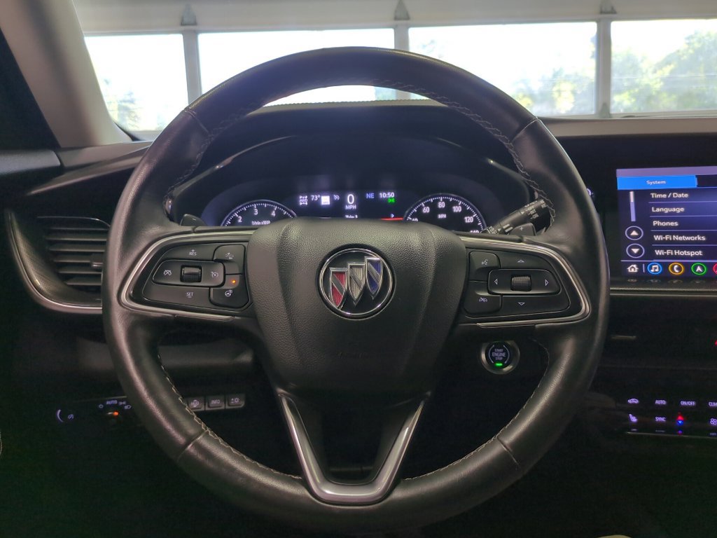 Used 2021 Buick Envision Essence w/ Technology Package I AWD/4WD image 28