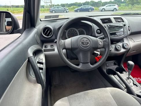 Used 2009 Toyota RAV4 4WD V6 w/ Tow Prep Pkg image 20