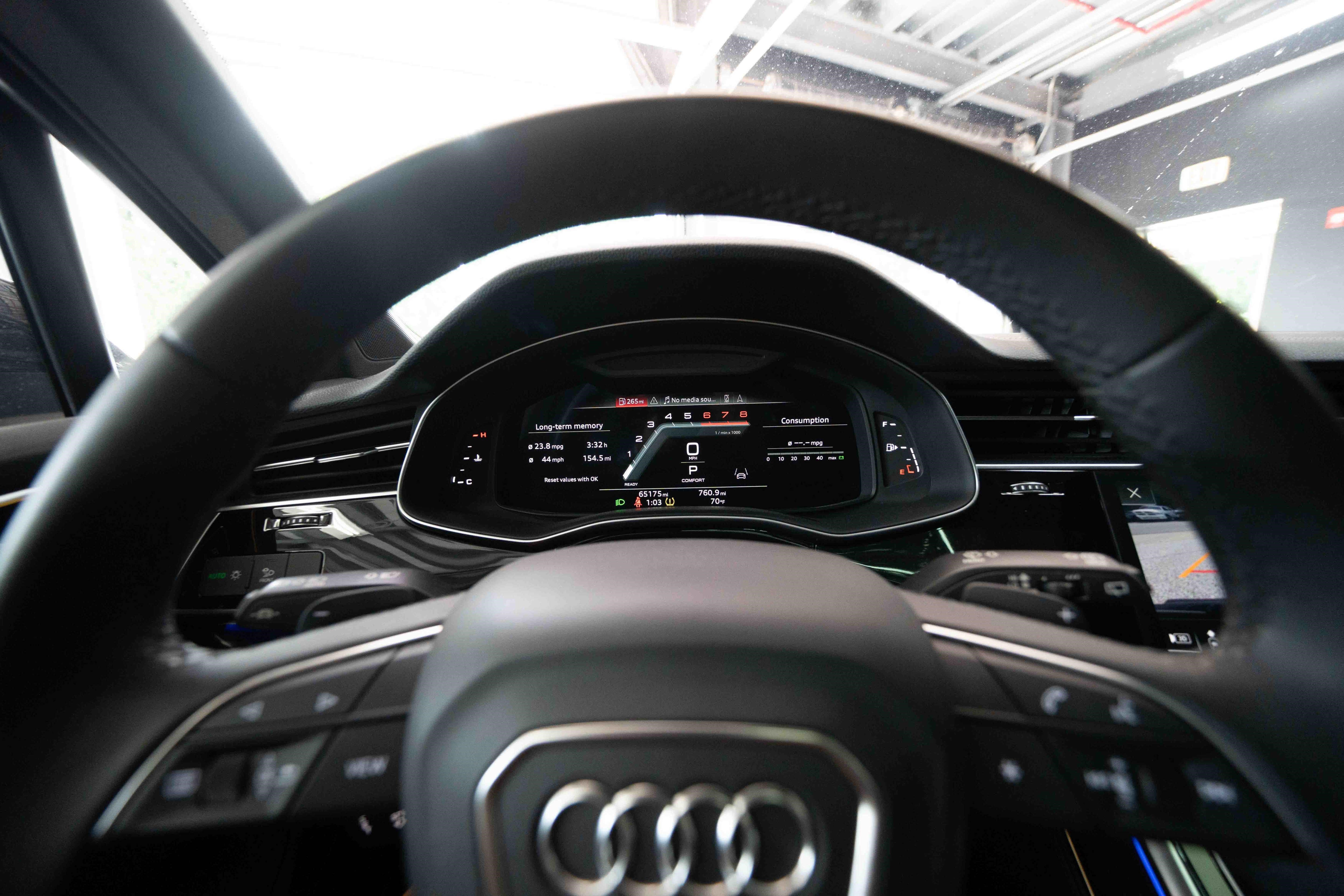 Used 2023 Audi Q7 3.0T Premium Plus w/ Premium Plus Package AWD/4WD image 15