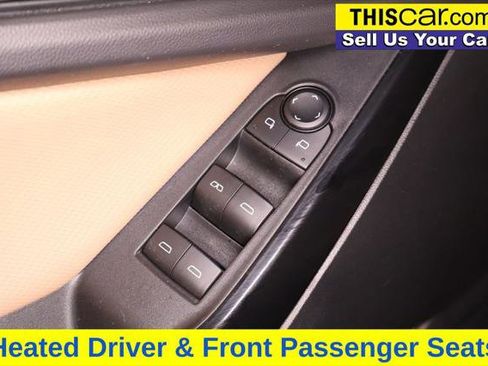 Used 2025 Chevrolet Equinox ACTIV w/ Safety and Technology Package image 30