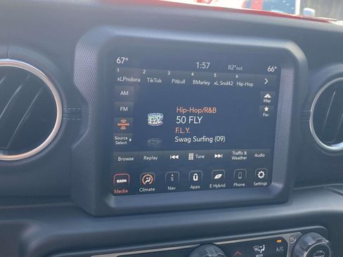 Certified 2022 Jeep Wrangler Unlimited Rubicon 4xe image 11