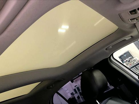 Used 2015 Mercedes-Benz GLA 250 image 12