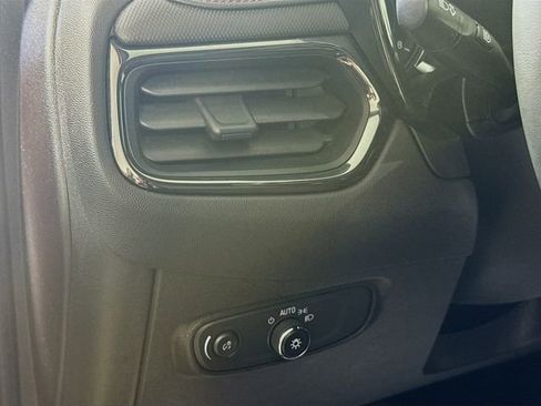 Used 2023 Chevrolet Equinox RS w/ RS Leather Package FWD image 12