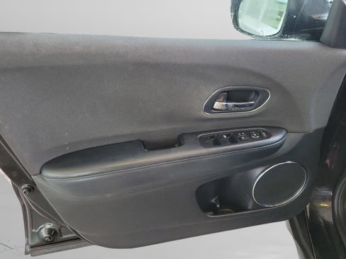 Used 2022 Honda HR-V EX image 25