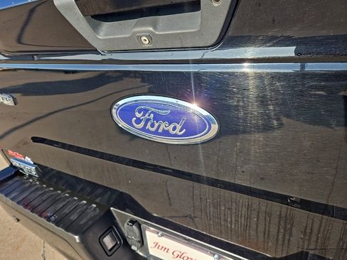 Used 2017 Ford F150 XLT w/ Equipment Group 302A Luxury image 36